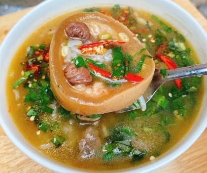 Cháo đuôi bò