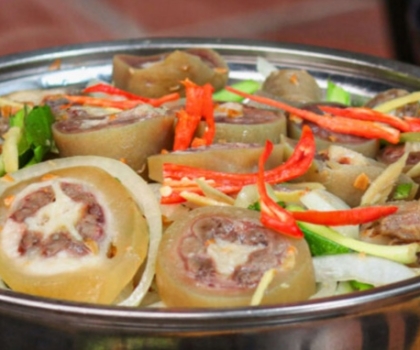 Đuôi bò hấp gừng